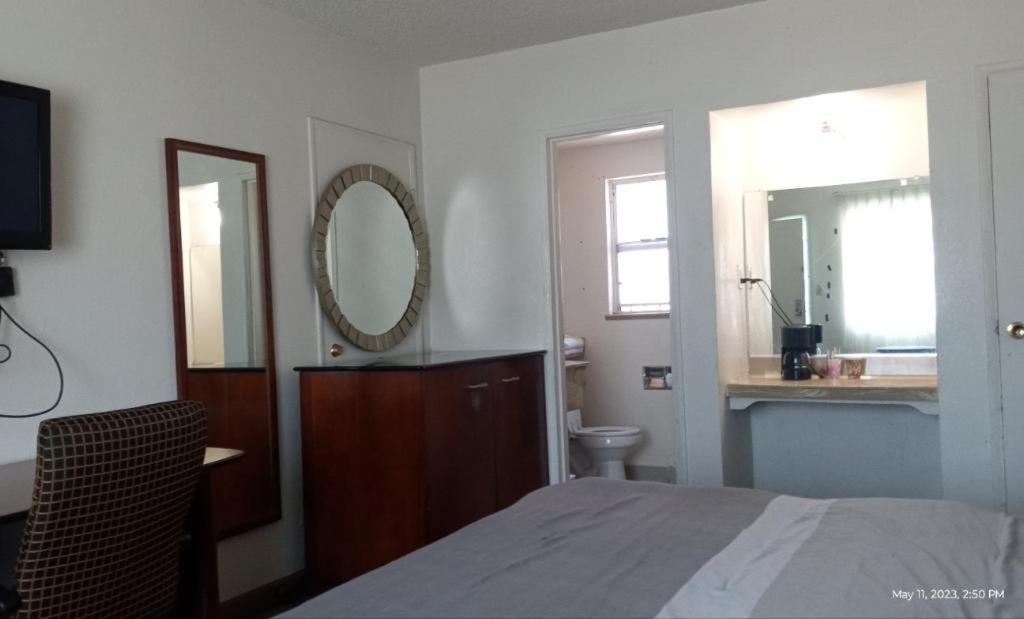 Travelers Beach Inn Ventura Zewnętrze zdjęcie